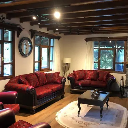 Holiday home Gul Ev